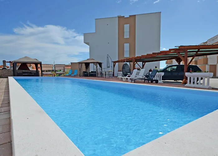 Апартаменты 2 Bedroom In *