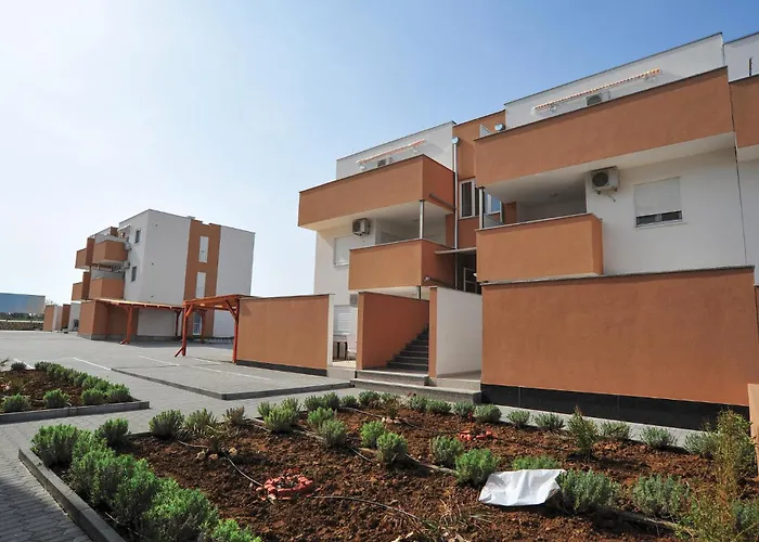 Апартаменты 2 Bedroom In